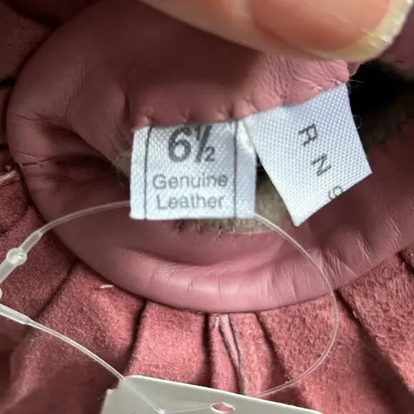 NWT- Shaneen Huxham Genuine Leather Ruffle Cuff Pink Gloves- Size 6.5 - Picture 8 of 15